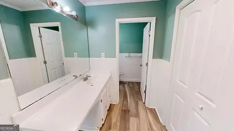 Bath - 546 Sivell Rd, Lagrange, GA 30241 photo 1 of 2