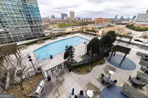 400 W Peachtree St NW #1002, Atlanta, GA 30308