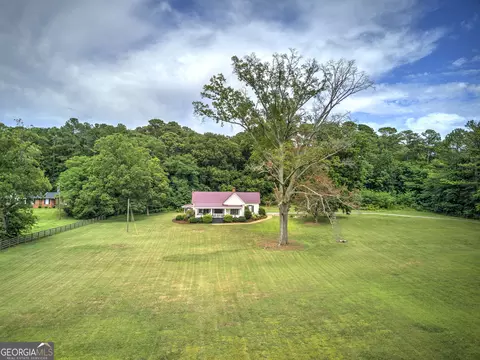 1652 Cassville Rd NW, Cartersville, GA 30121