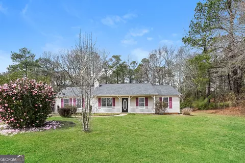 40 Brenda Ellen Dr, Newnan, GA 30265