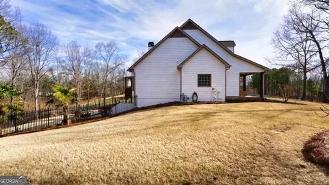 304 Blake Dr, Canton, GA 30114 photo 5