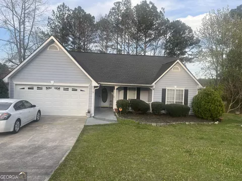 210 Manor Oak Dr, Covington, GA 30014
