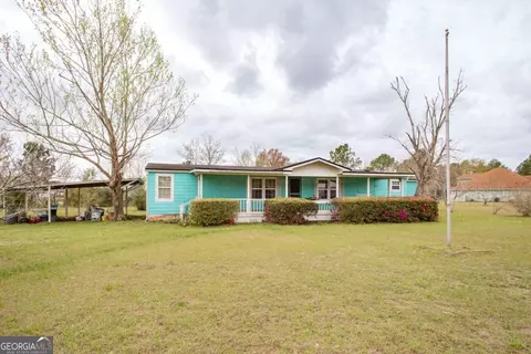 1060 Spring Lake Dr, Folkston, GA 31537