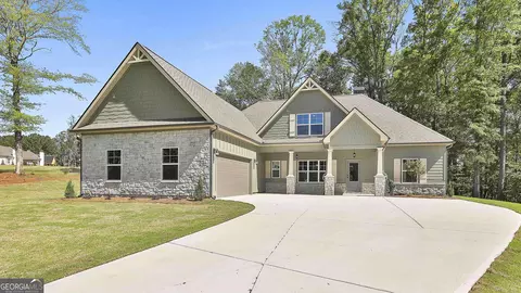 199 Walnut Ln #12, Williamson, GA 30292
