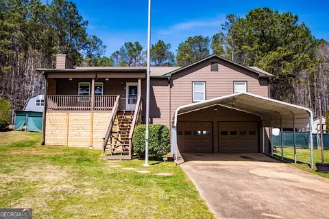 153 Village Dr, Hiram, GA 30141