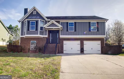 713 Riverside Dr NW, Calhoun, GA 30701