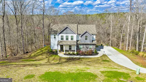 245 Dogwood Ln, Newnan, GA 30263