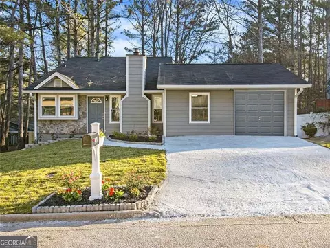 2148 Pintail Dr, Lithonia, GA 30058