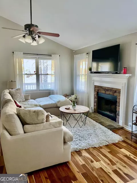 29 High Pointe Dr, White, GA 30184 photo 3