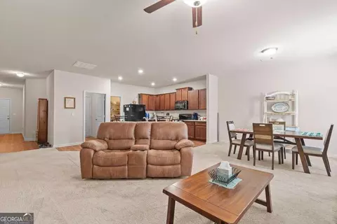 284 Darling Ln, Pendergrass, GA 30567 photo 10