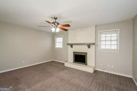 376 Buckingham Dr, Covington, GA 30016 photo 10