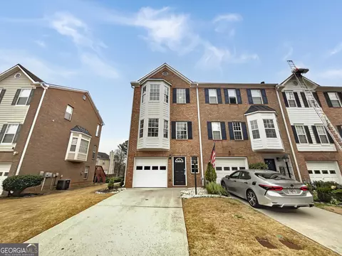 2127 Millgate Ln, Buford, GA 30519