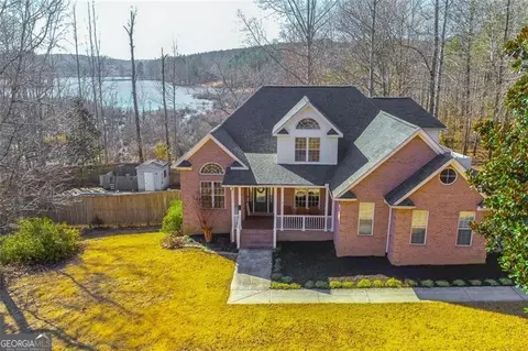 242 Mallard Dr, Carrollton, GA 30116