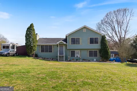 4401 Leafview Way, Gillsville, GA 30543