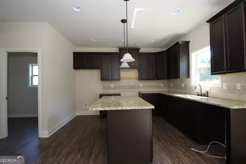 5704 Laney Dr, Rex, GA 30273 photo 8
