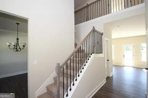 5704 Laney Dr, Rex, GA 30273 photo 3