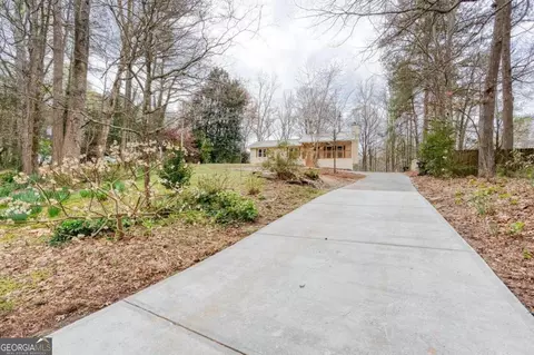 3953 Hardee Dr NW, Kennesaw, GA 30152