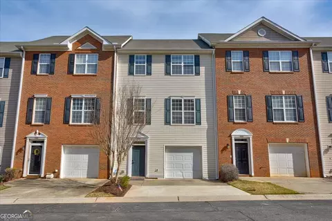 5395 Fox Creek Ln, Norcross, GA 30071