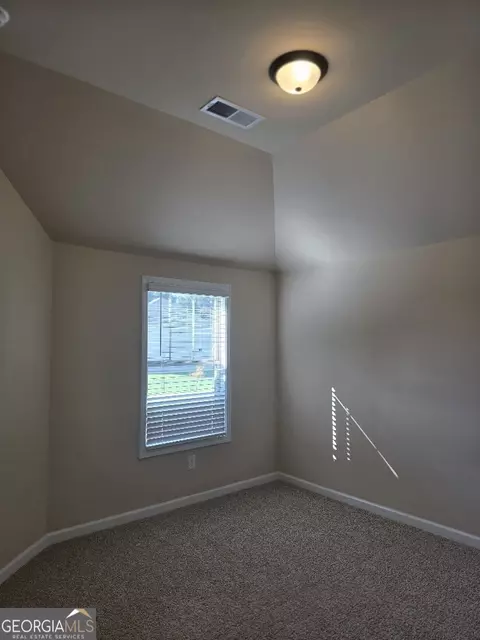 Bedroom - 5696 Laney Dr, Rex, GA 30273 photo 4 of 5