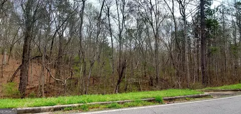 555 Vaughn Rd, Newnan, GA 30265