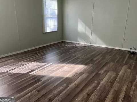 93 Helen Rd, Covington, GA 30016 photo 15