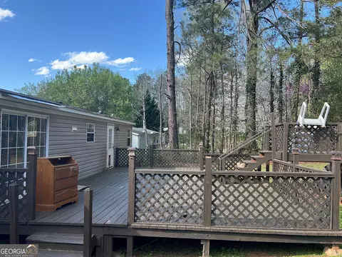 93 Helen Rd, Covington, GA 30016 photo 4