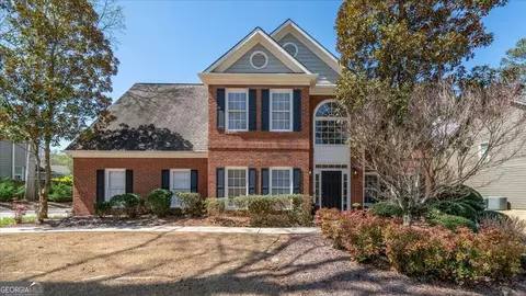 5705 N Hillbrooke Trce, Alpharetta, GA 30005