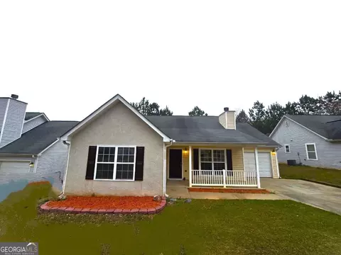 106 Meadow Ct, Fairburn, GA 30213
