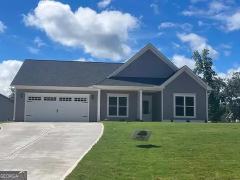 249 N Point Cir, Hartwell, GA 30643