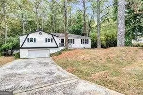 2891 Dara Dr, Marietta, GA 30066