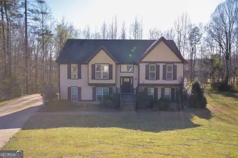705 Forest Bridge Dr, Jefferson, GA 30549