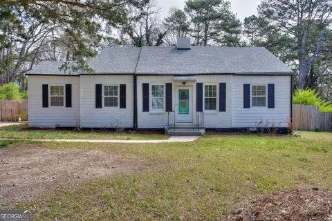 841 Rays Rd, Stone Mountain, GA 30083