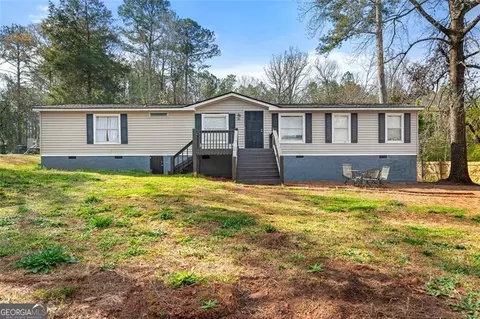 125 Skyline Dr, Hampton, GA 30228