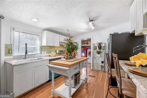 125 Skyline Dr, Hampton, GA 30228 photo 8