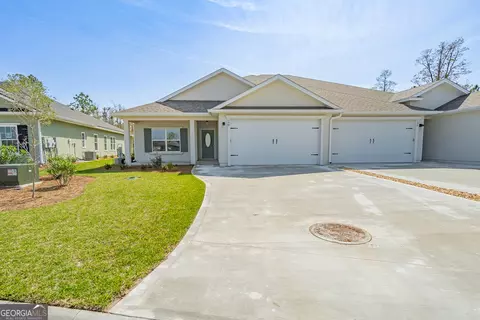 198 The Villas Way, Kingsland, GA 31548