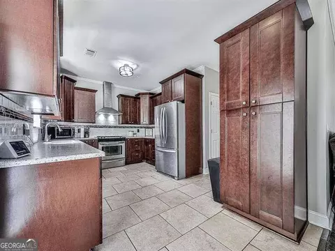 307 Turtle Pointe Dr, Carrollton, GA 30116 photo 8