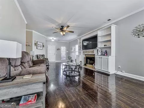 307 Turtle Pointe Dr, Carrollton, GA 30116 photo 6