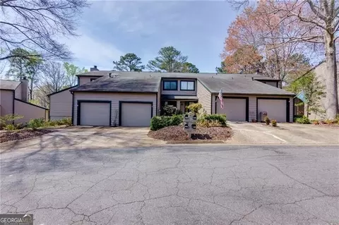 5011 Gardenia Cir, Marietta, GA 30068
