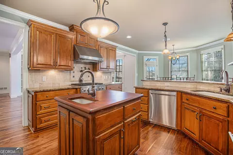 145 Ashmere Ct, Tyrone, GA 30290 photo 11