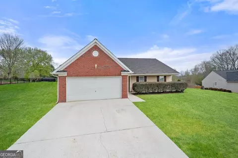 79 Mattie Ln, Douglasville, GA 30134