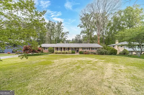 3236 Embry Hills Dr, Atlanta, GA 30341