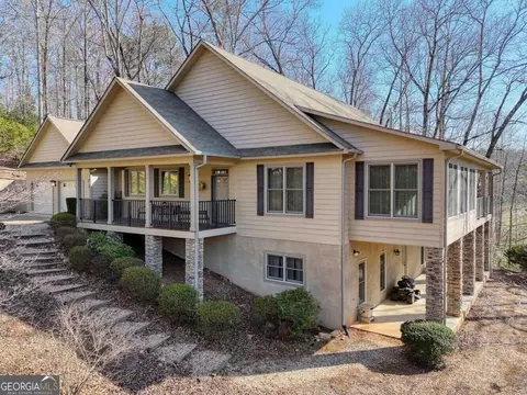 298 Coosa Bend Dr, Blairsville, GA 30512