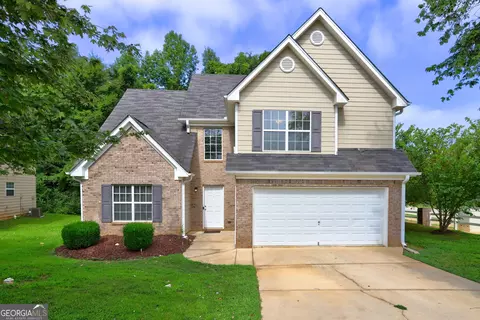 101 Avonwood Cir, Locust Grove, GA 30248