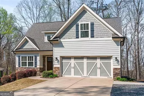 5685 Mercedes Dr, Cumming, GA 30041