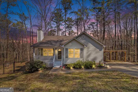 137 Dunlin Ct, Monticello, GA 31064