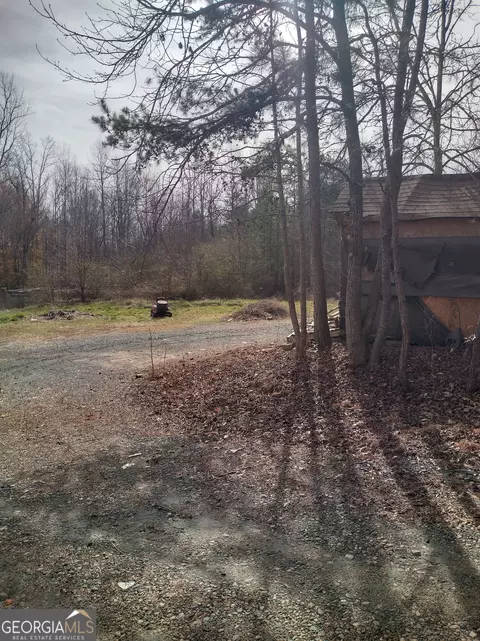 140 Howard Rd, Toccoa, GA 30577 photo 4