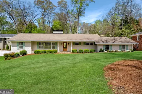 538 Timberland Dr, Atlanta, GA 30342