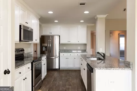 1225 Foster Rd, Statham, GA 30666 photo 8