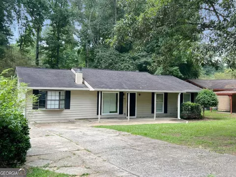 712 Fieldstone Dr, Jonesboro, GA 30238