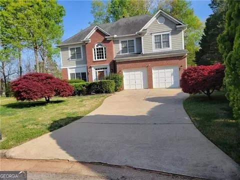 6939 Autumn Ridge Rd, Stone Mountain, GA 30087